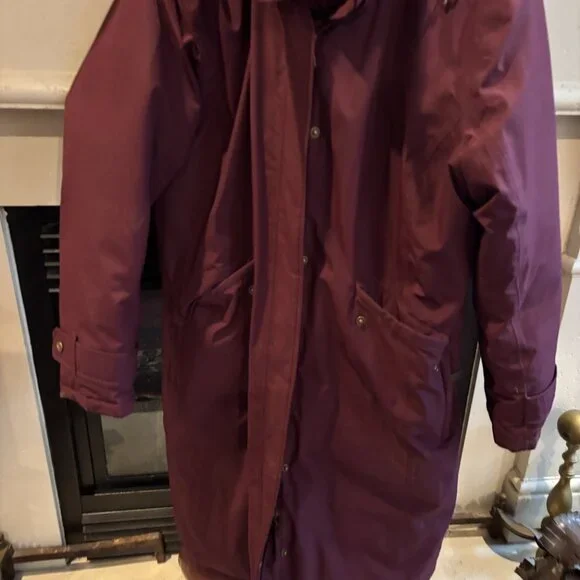 Lands End Women's Winter Long Jacket, L 14-16, Puffy Shell, Maroon - Picture 3 of 12